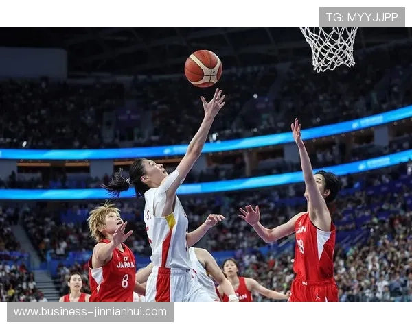 奥运冠军归来引燃全民热情，体育精神激励年轻一代奋勇拼搏